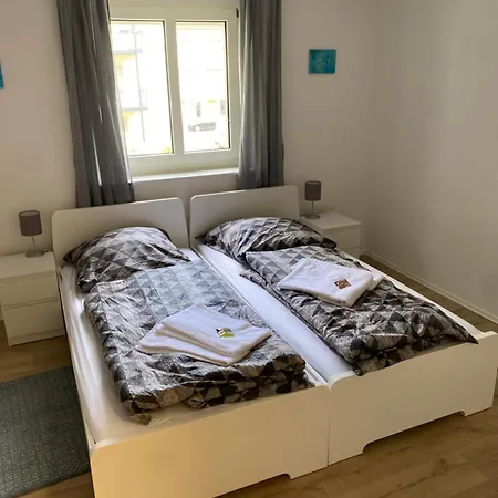 Komfortable Ferienwohnung, 3 Schlafzimmer Stadtmitte