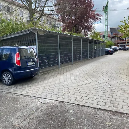 Komfortable Ferienwohnung, 3 Schlafzimmer Stadtmitte Apartman